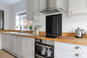 Photo 15- click for photo gallery